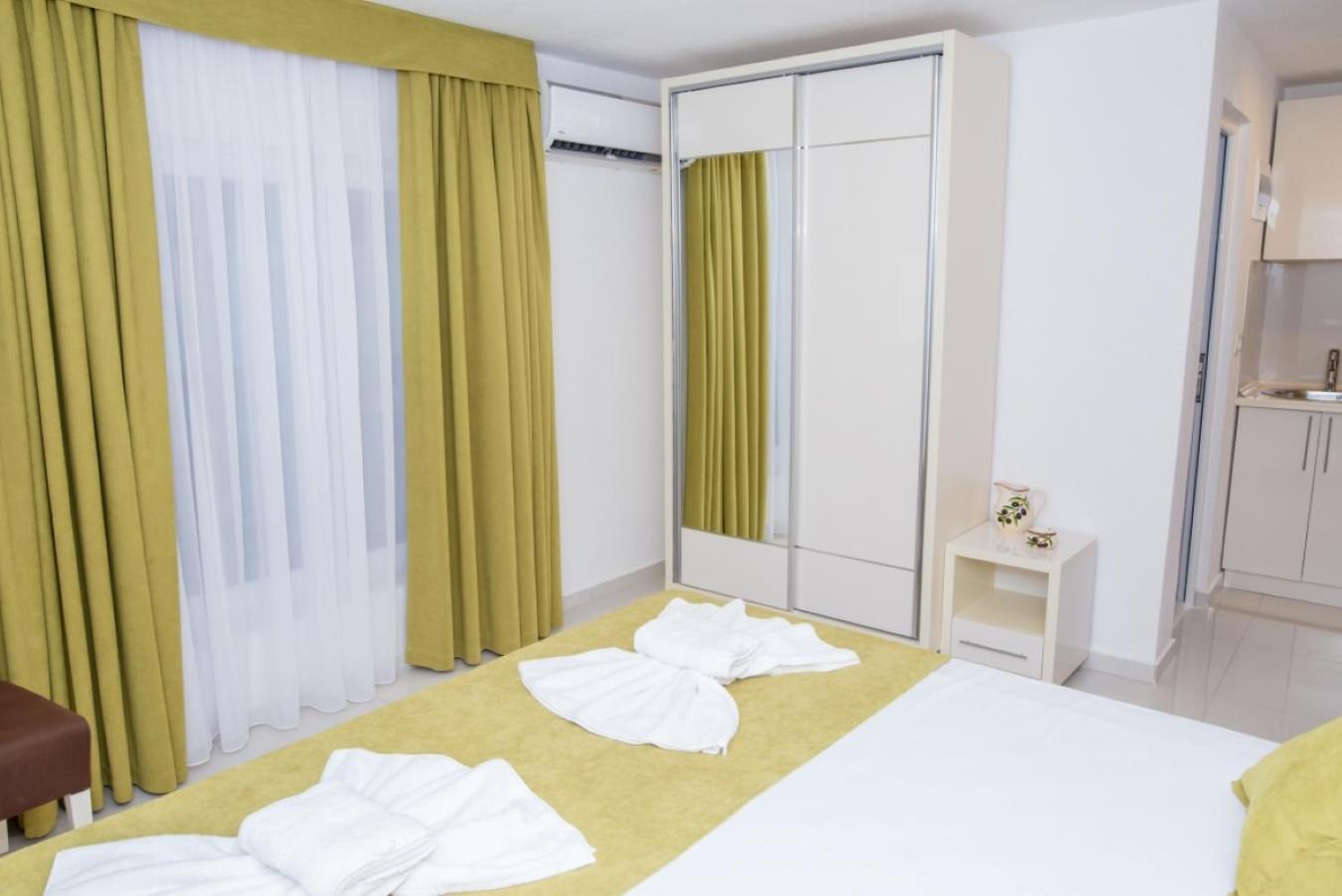 Apartmani Nela Sutomore Exterior foto